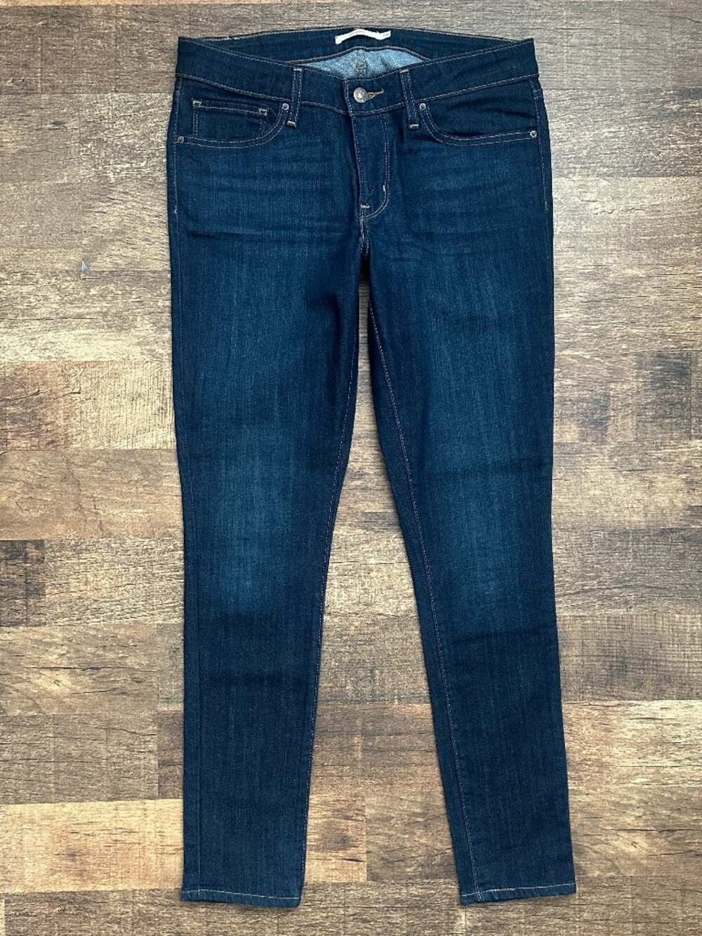 ⭐LN - LEVI’S 711 SKINNY DENIM JEANS in Dark Wash, size 30⭐